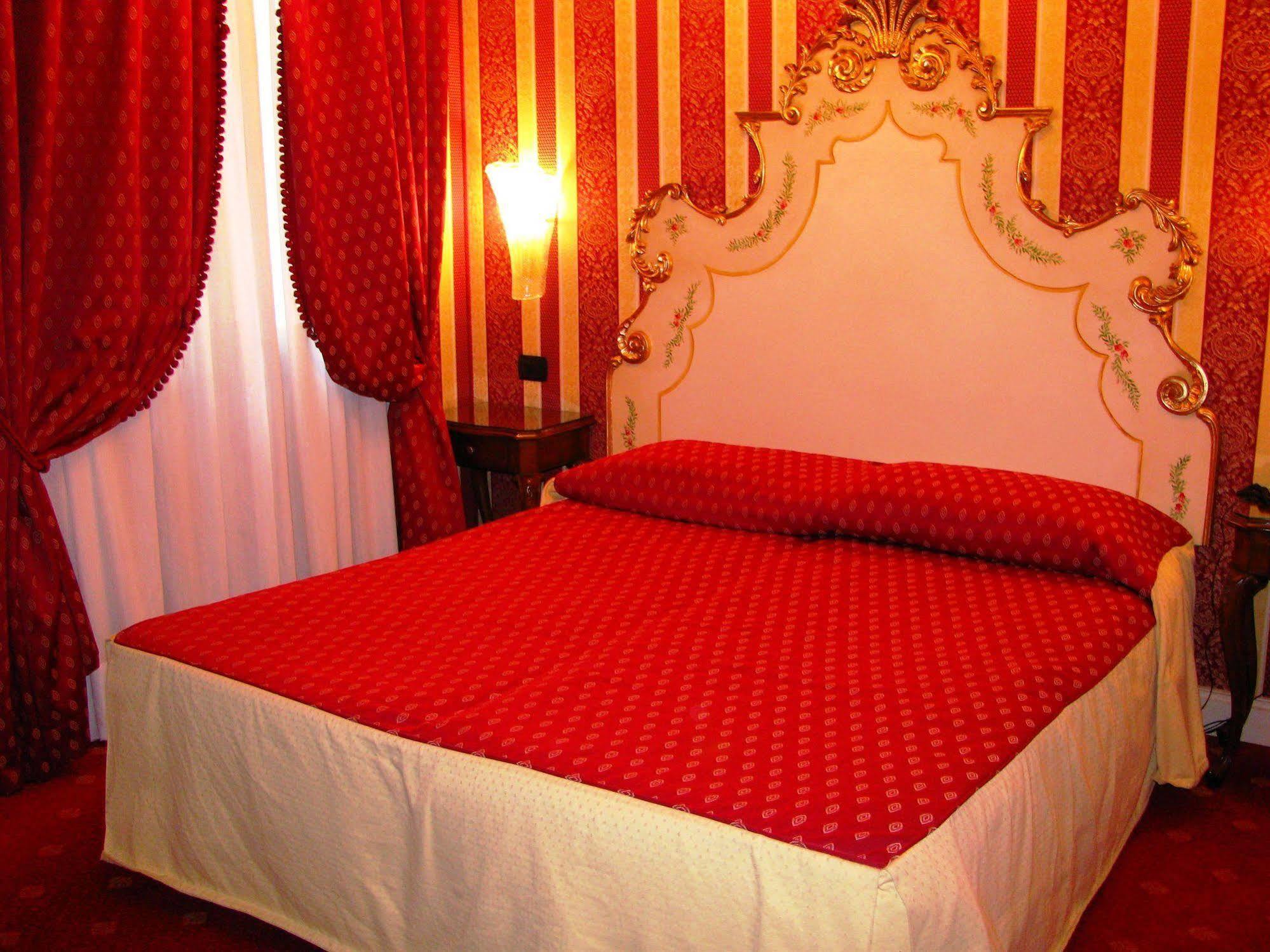Hotel Belle Epoque Венеция Экстерьер фото